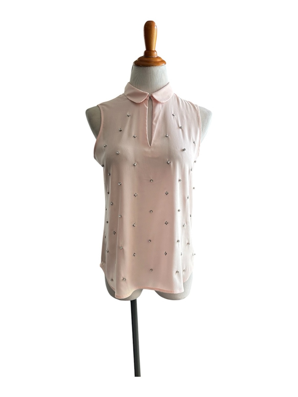 NWOT Ann Taylor Pale Pink Sleeveless Embellished Collared Camisole